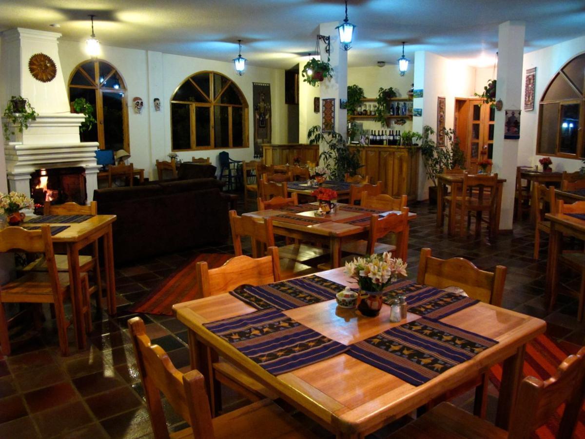 La Posada Del Quinde Отавало Экстерьер фото